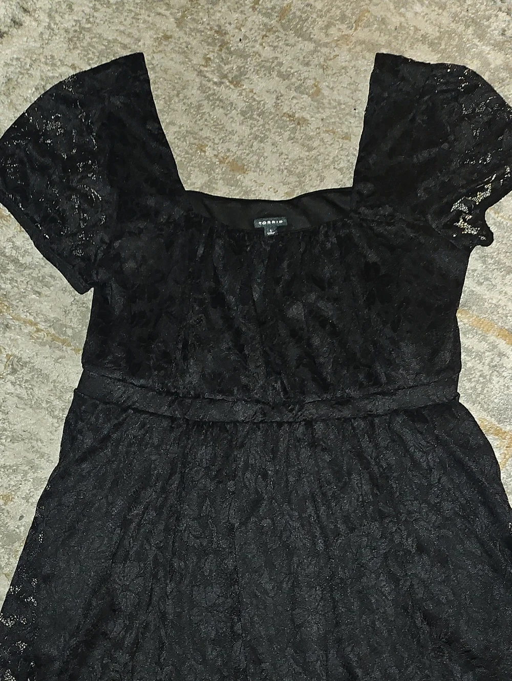 Torrid The Knee Lace Puff Sleeve Black Dress Size 1X